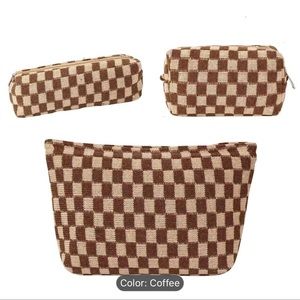 New set of three checkered cosmetic cases